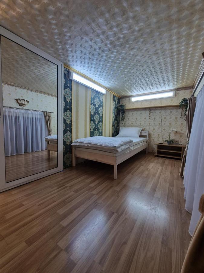 Radac Residence Oradea Exteriör bild